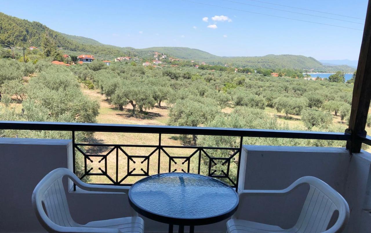 Balconaki Apartments In Vourvourou Extérieur photo